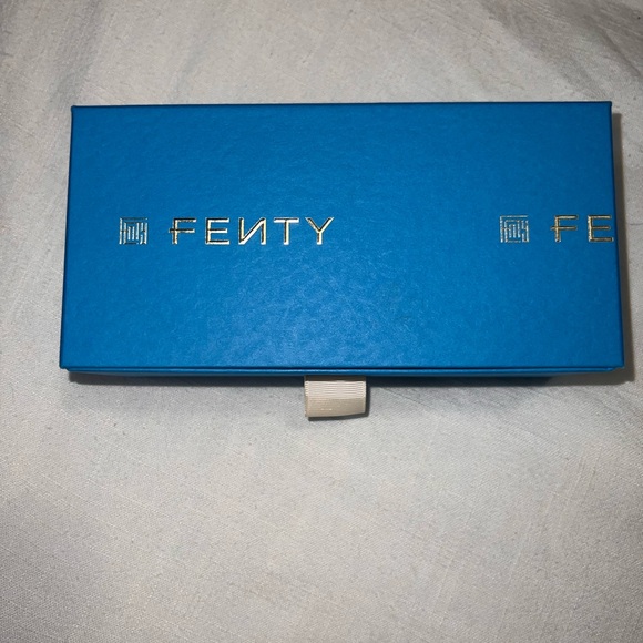 Fenty Blockt sunglasses - Picture 5 of 5